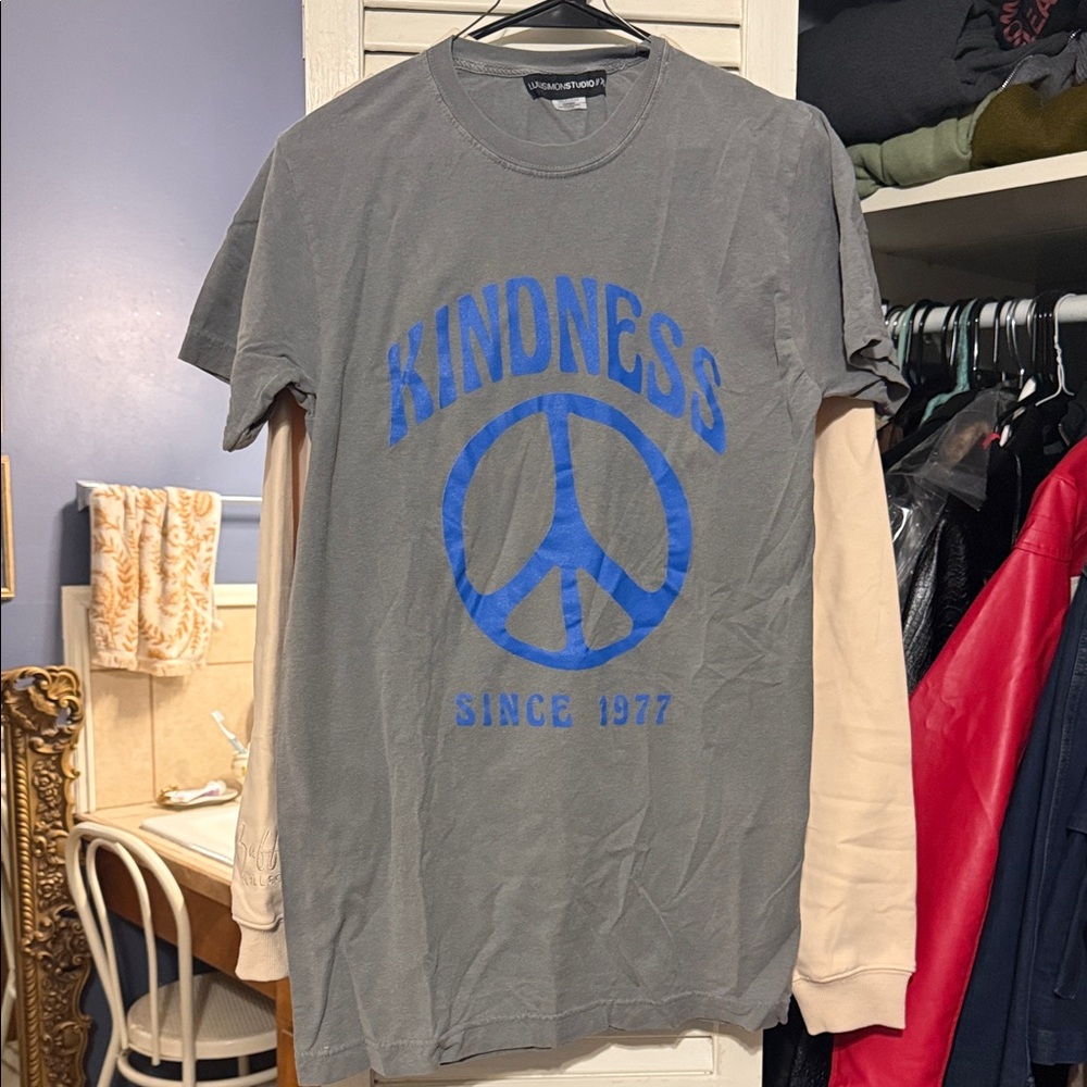 Vici Collection Gray T-Shirt